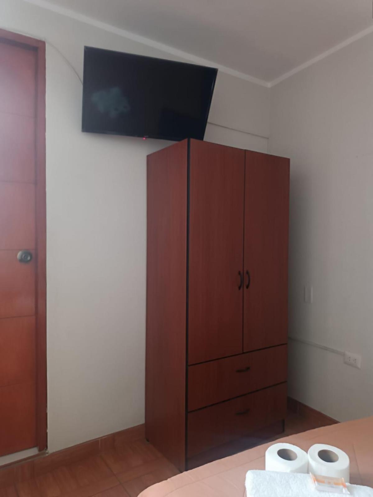 Hostal Yuraq Wasi 596 Ayacucho Exteriör bild