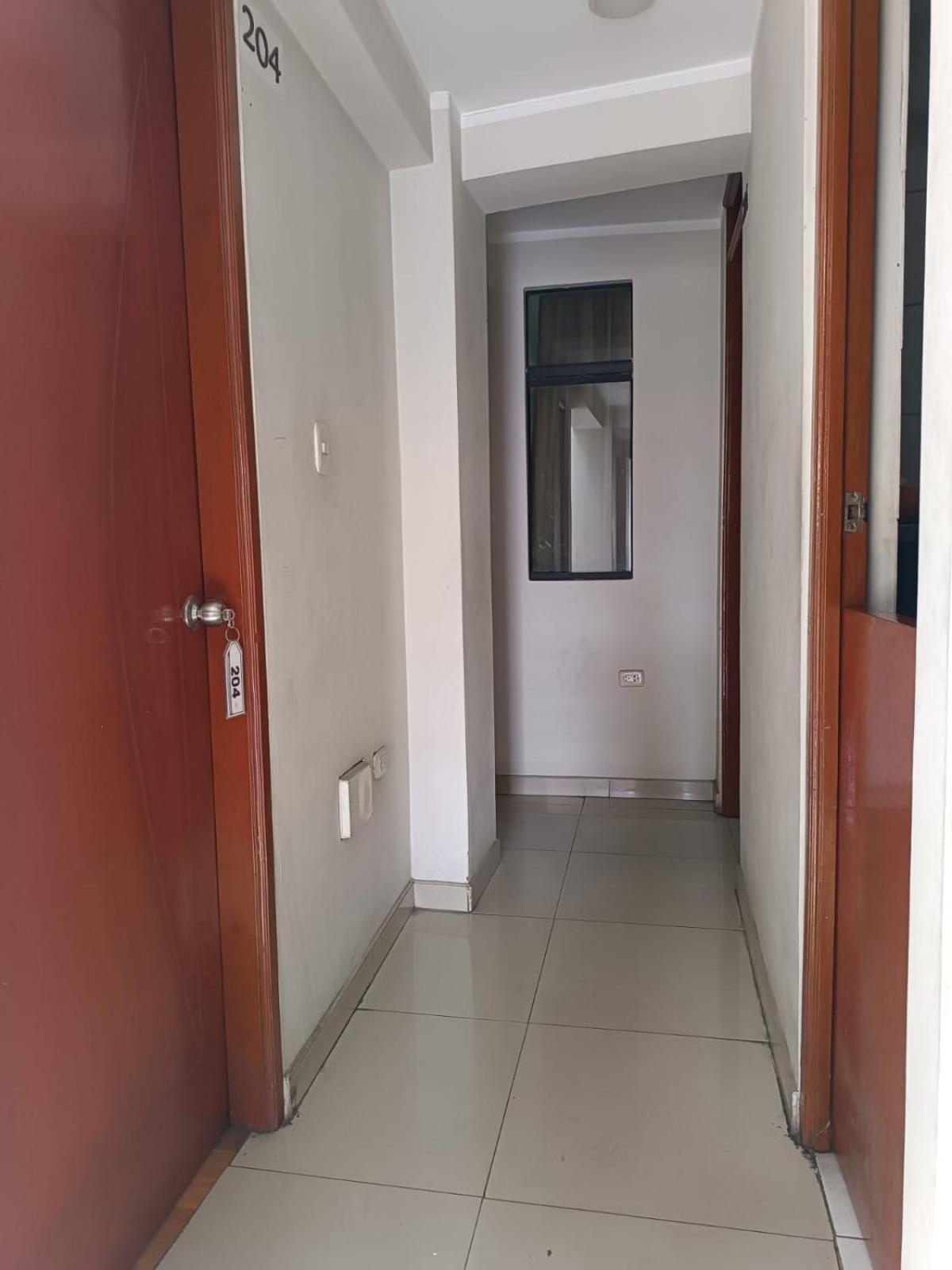 Hostal Yuraq Wasi 596 Ayacucho Exteriör bild