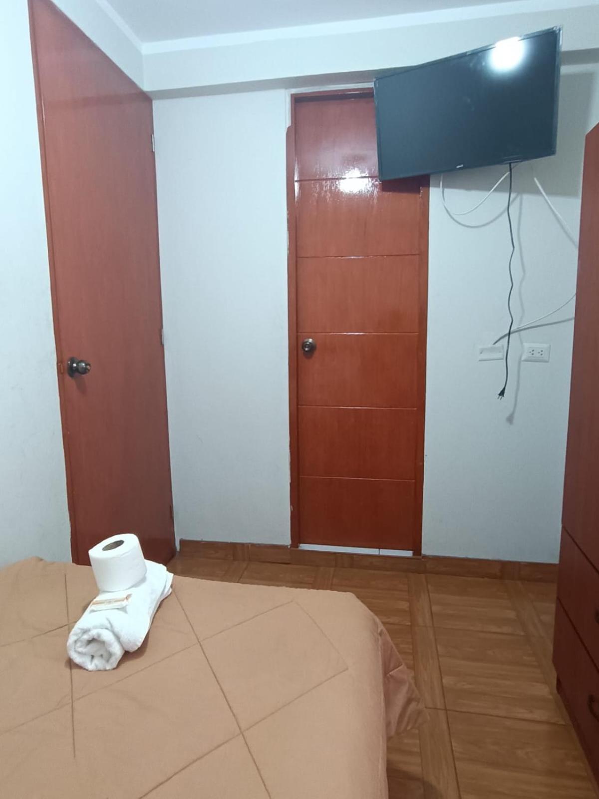 Hostal Yuraq Wasi 596 Ayacucho Exteriör bild